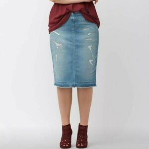 Lane Bryant Distressed Denim Pencil Skirt Size 14 NWT